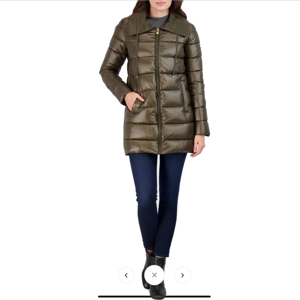 VIA SPIGA Belted Puffer Coat